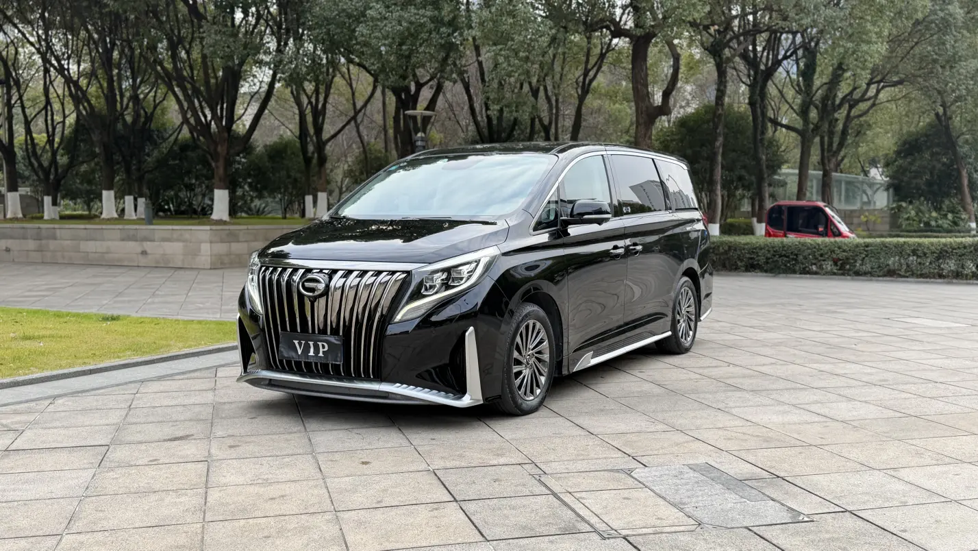 GAC Trumpchi M8  из Китая