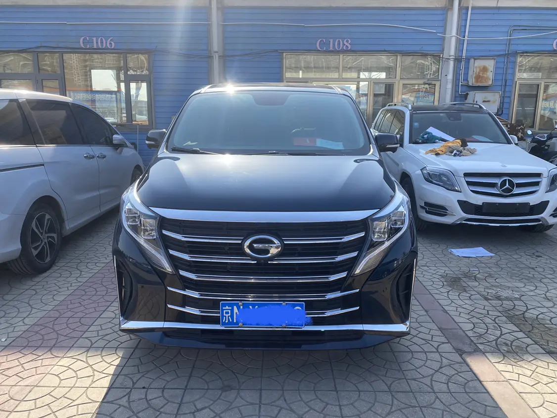 GAC Trumpchi M8  из Китая