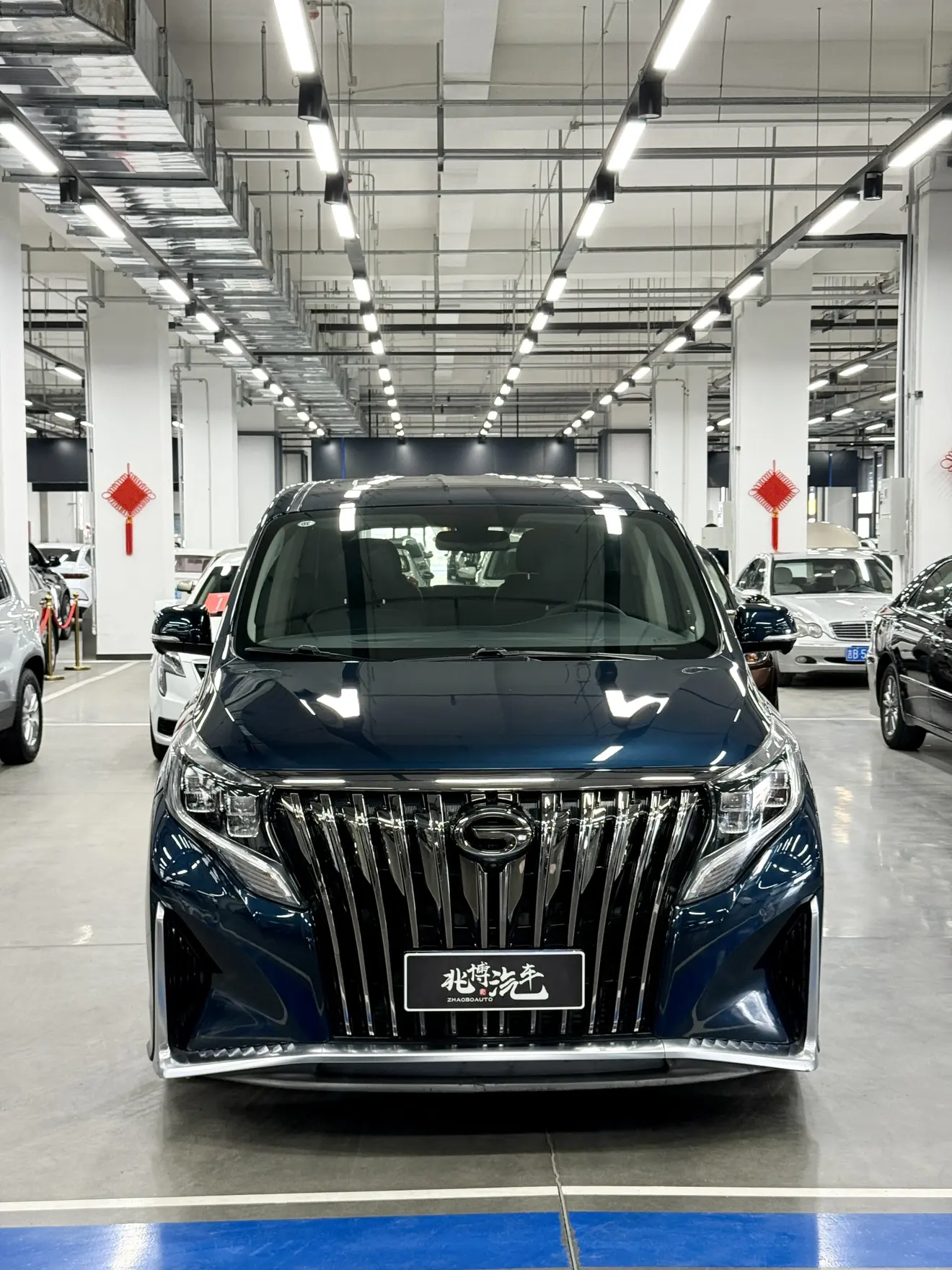 GAC Trumpchi M8  из Китая