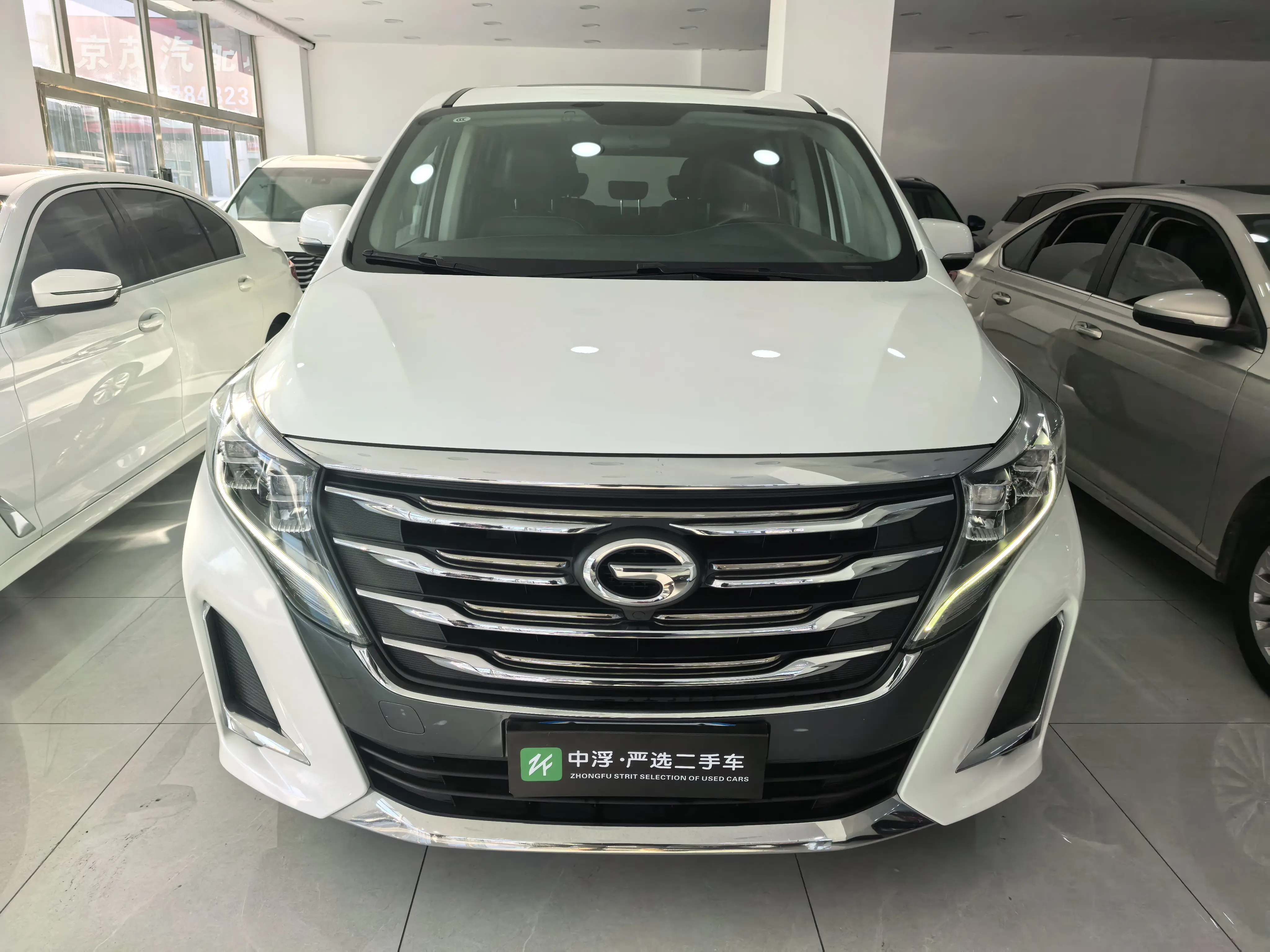 GAC Trumpchi M8  из Китая