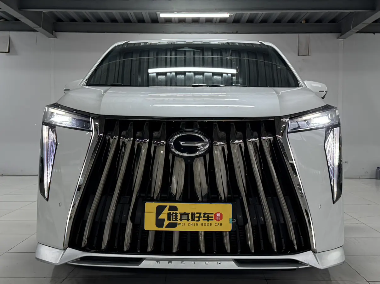 GAC Trumpchi M8  из Китая