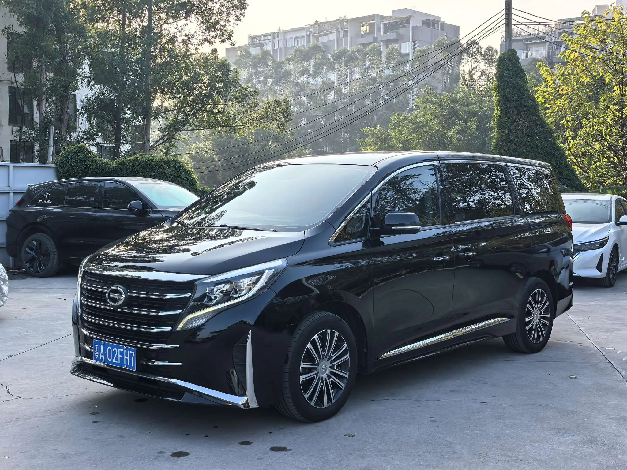 GAC Trumpchi M8  из Китая