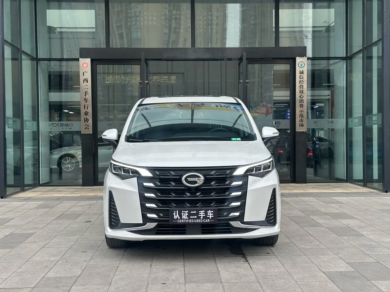 GAC Trumpchi M6  из Китая