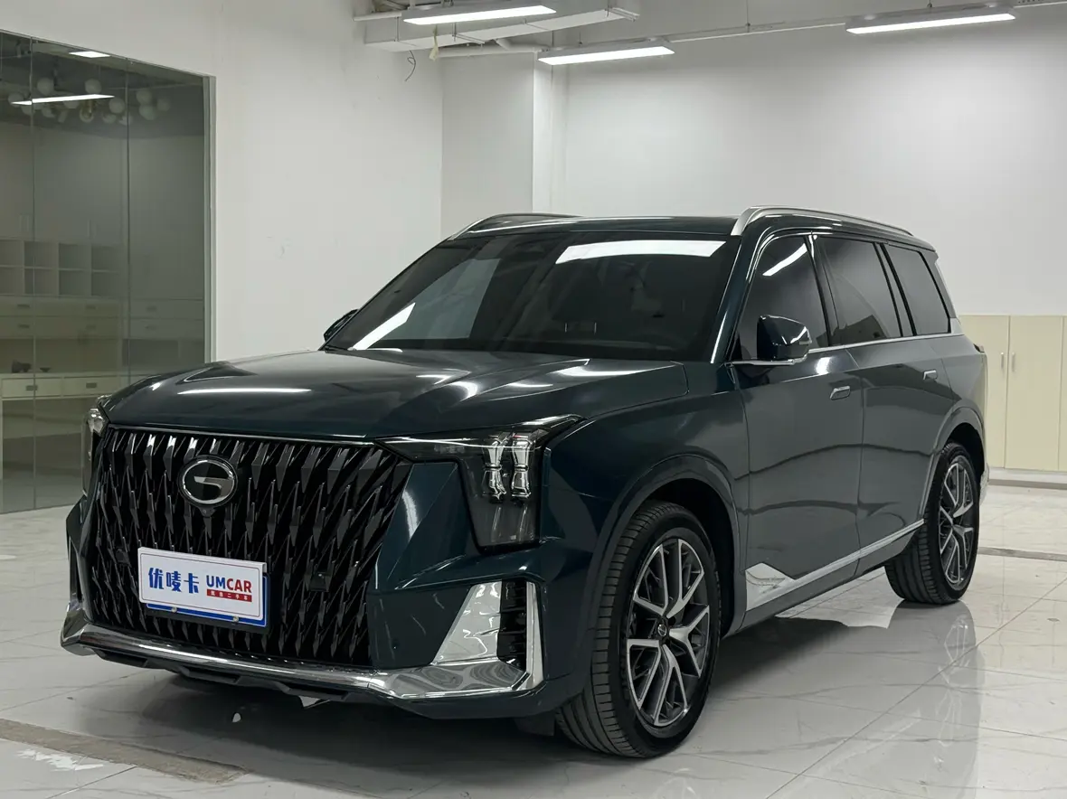 GAC Trumpchi GS8  из Китая