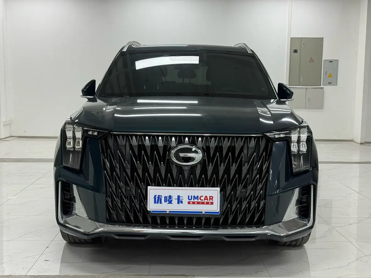 GAC Trumpchi GS8  из Китая