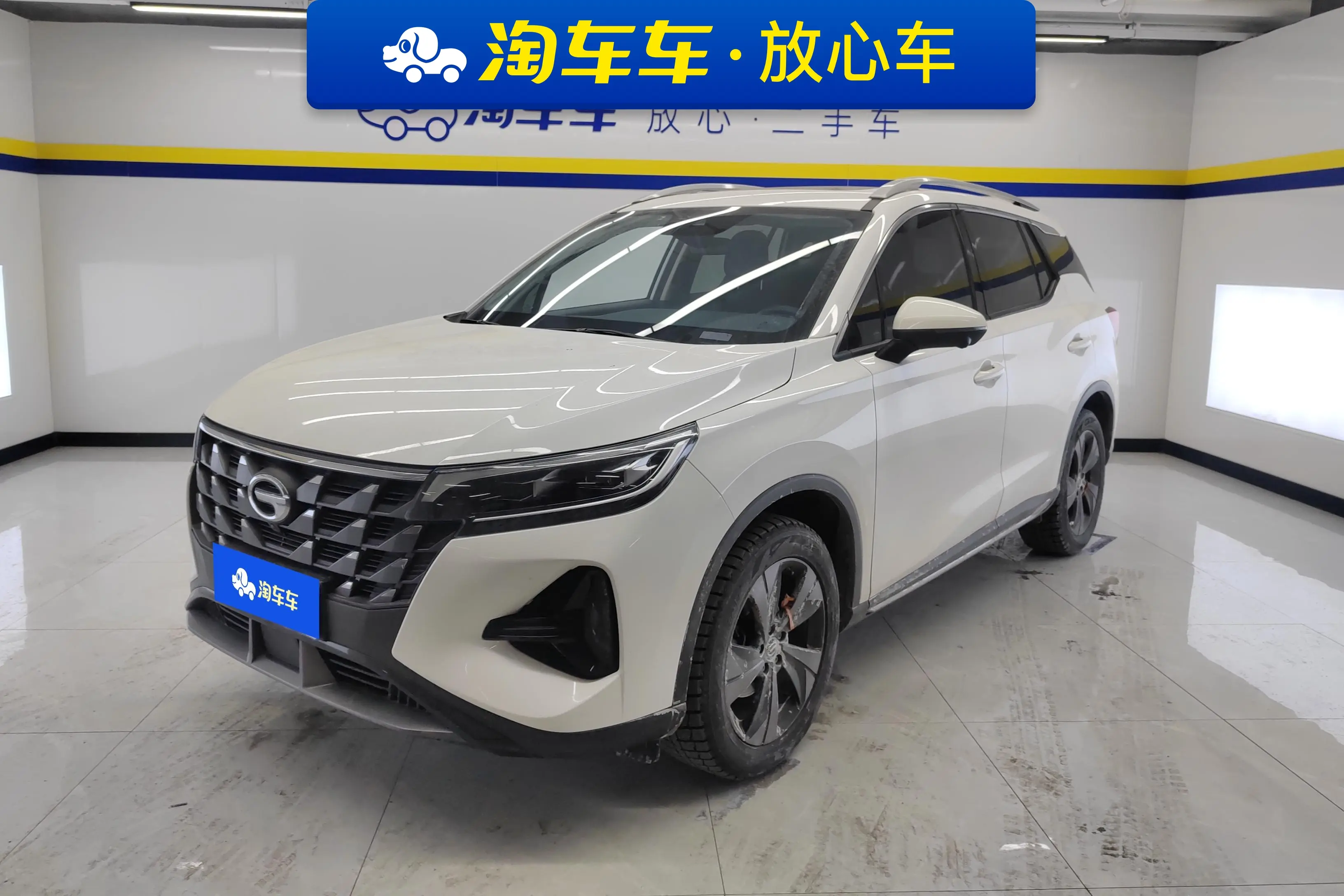 GAC Trumpchi GS4  из Китая