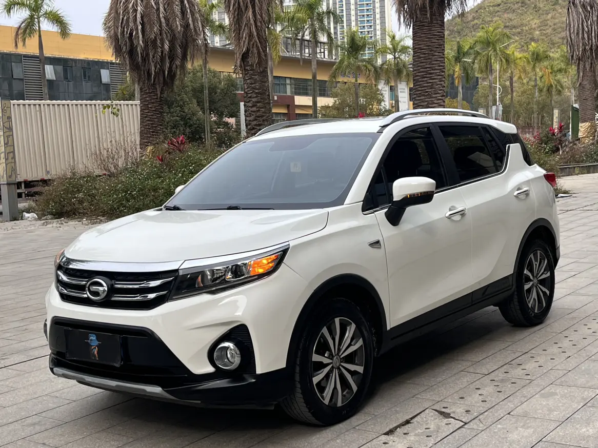 GAC Trumpchi GS3  из Китая