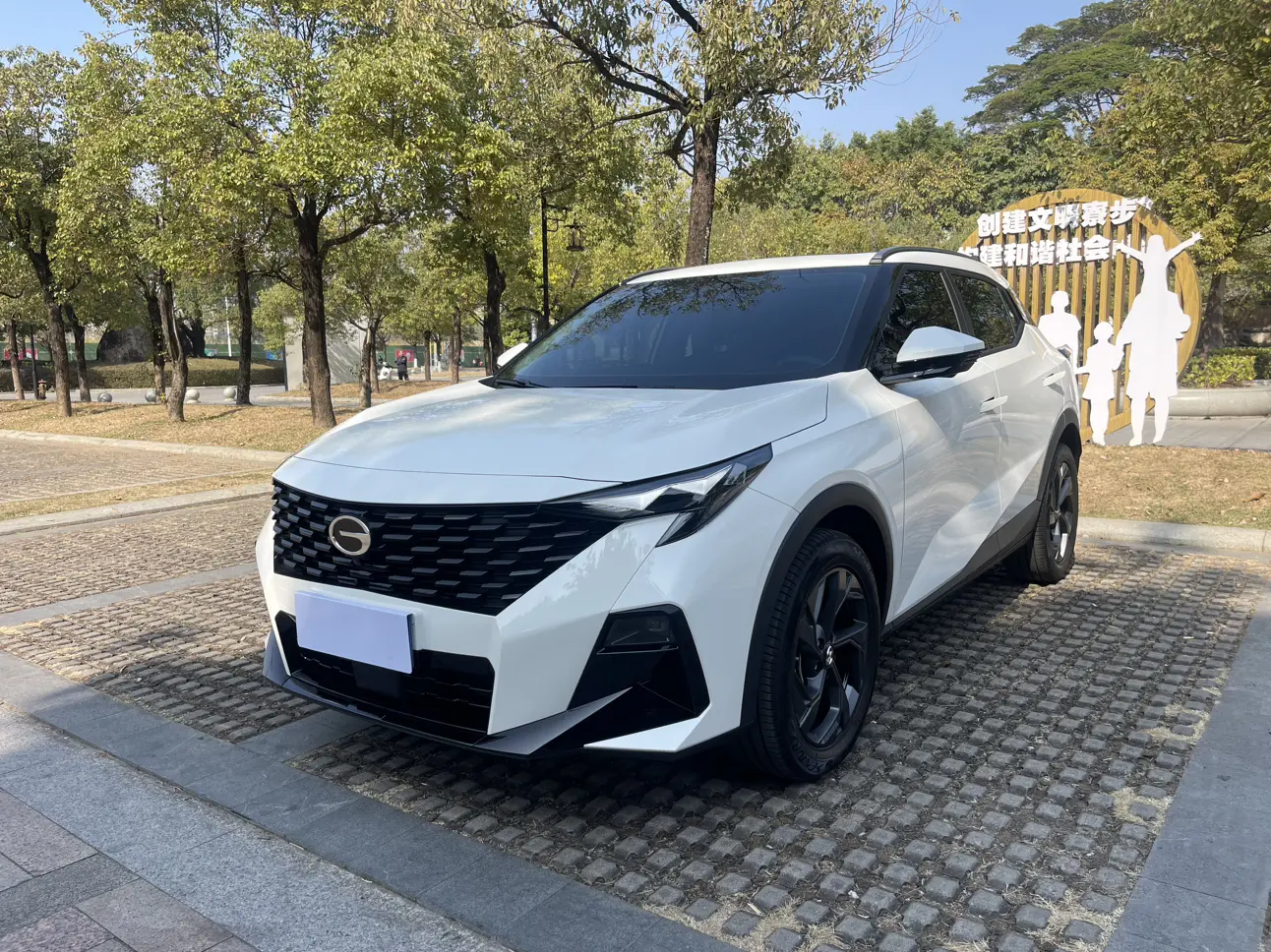 GAC Trumpchi GS3  из Китая