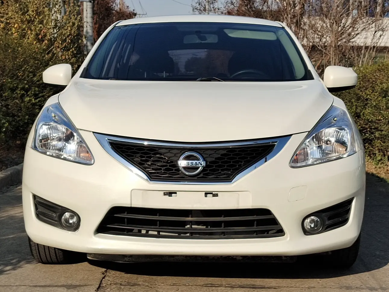 Nissan Tiida  из Китая
