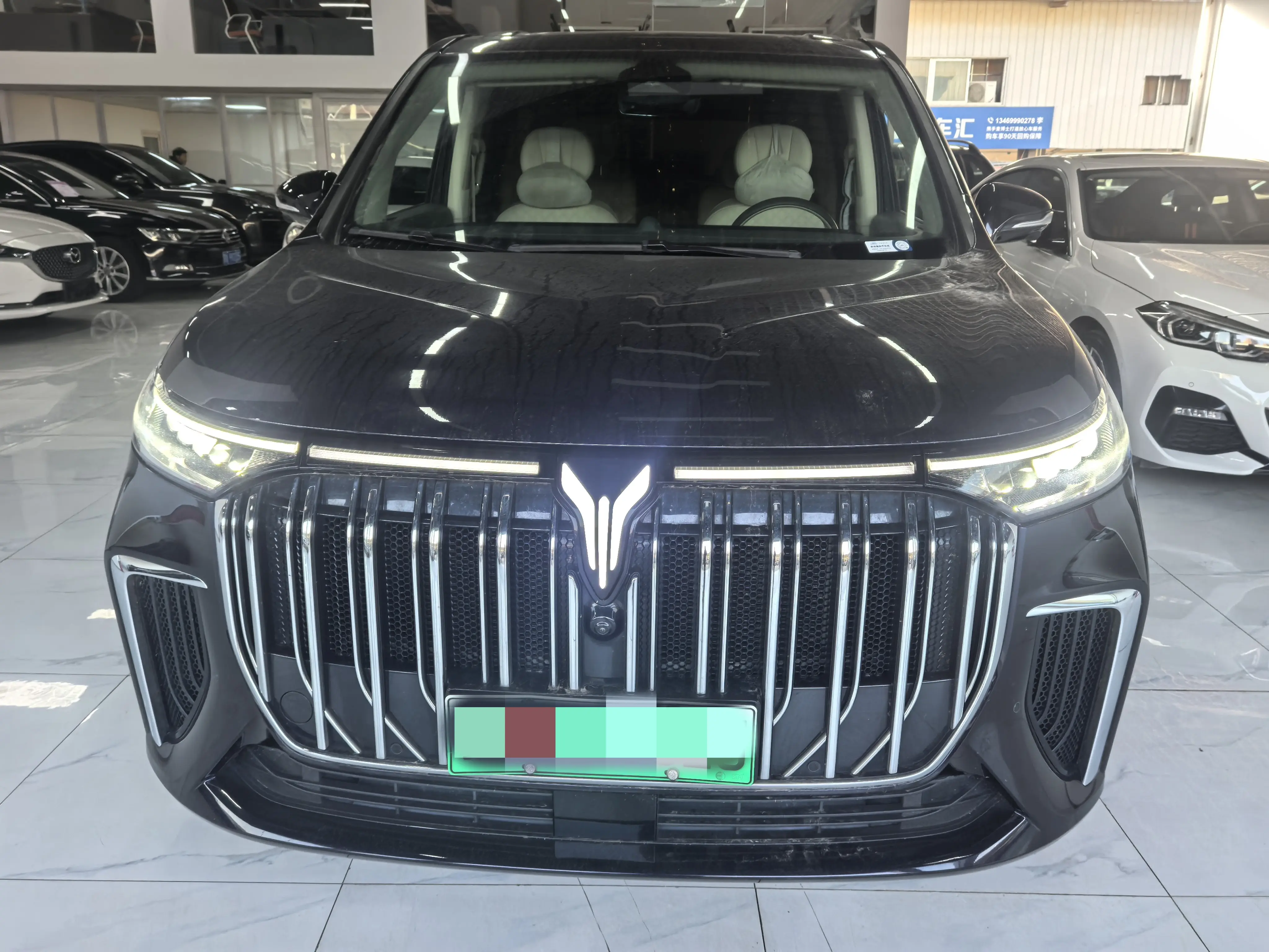 Voyah Lantu Dreamer PHEV  из Китая