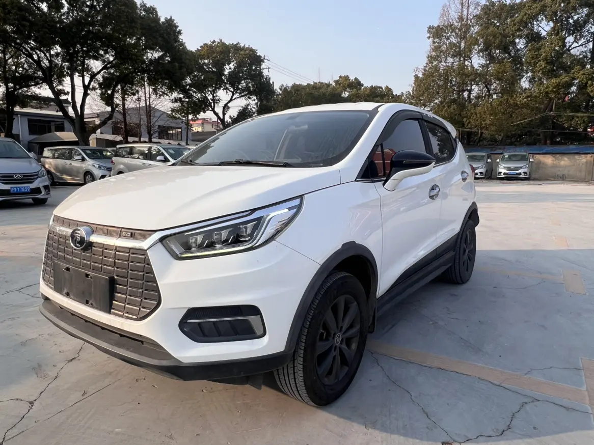 BYD Yuan EV  из Китая