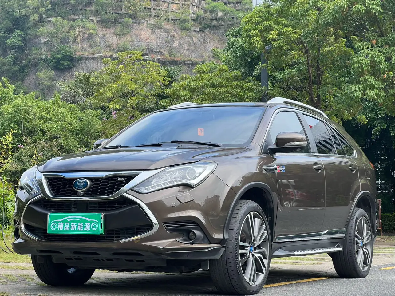 BYD Tang DM  из Китая