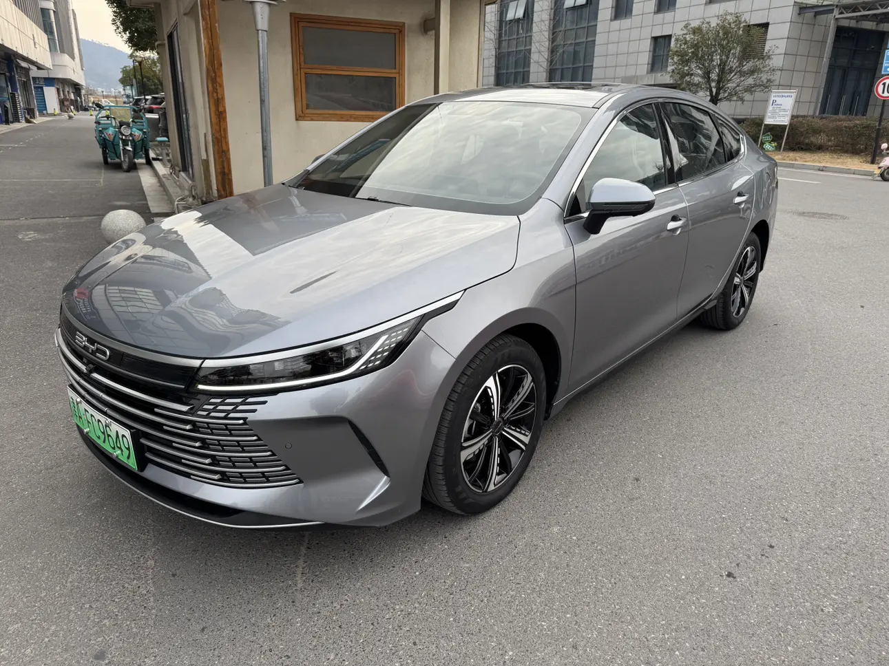 BYD Destroyer 05  из Китая