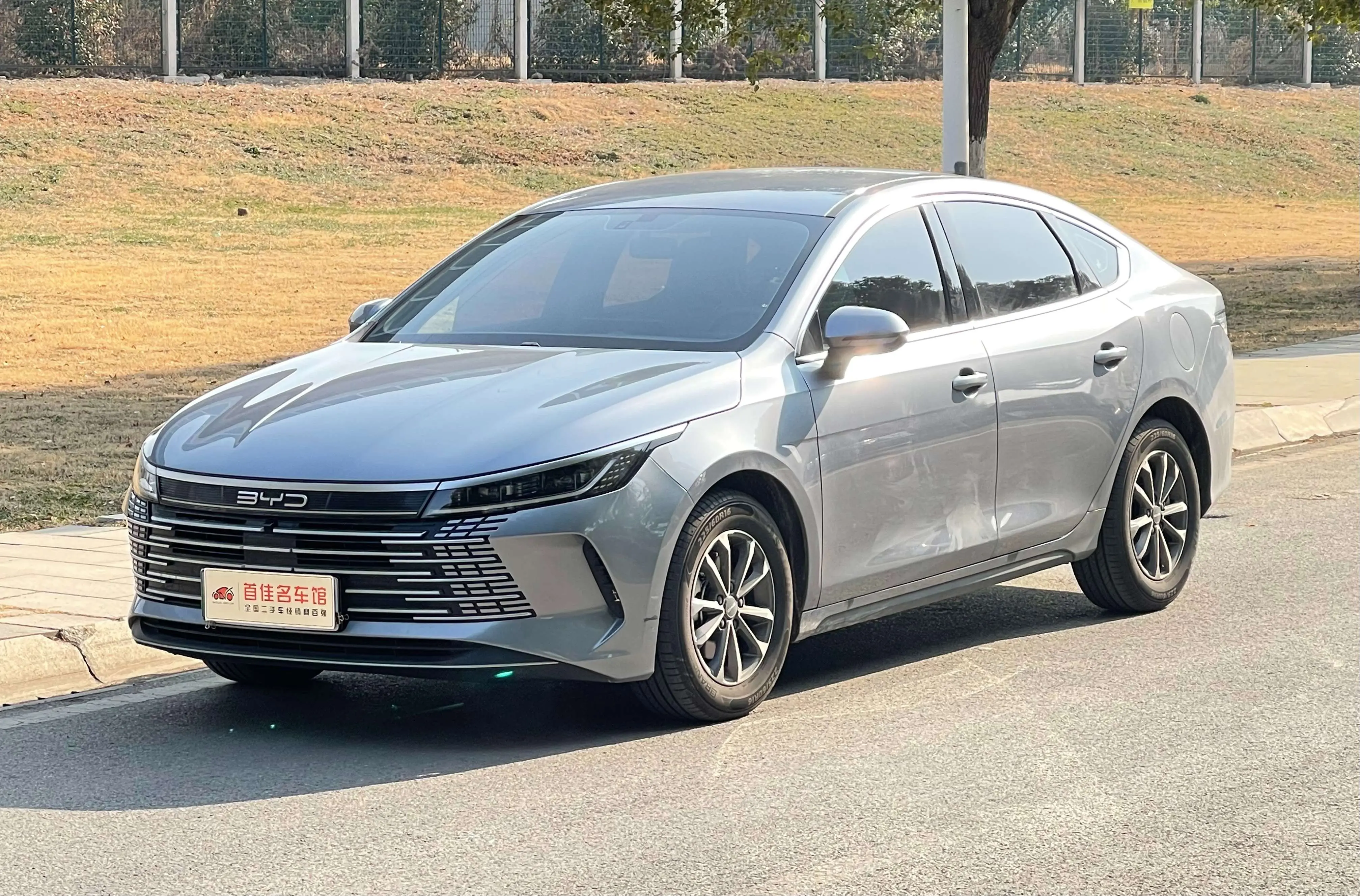 BYD Destroyer 05  из Китая