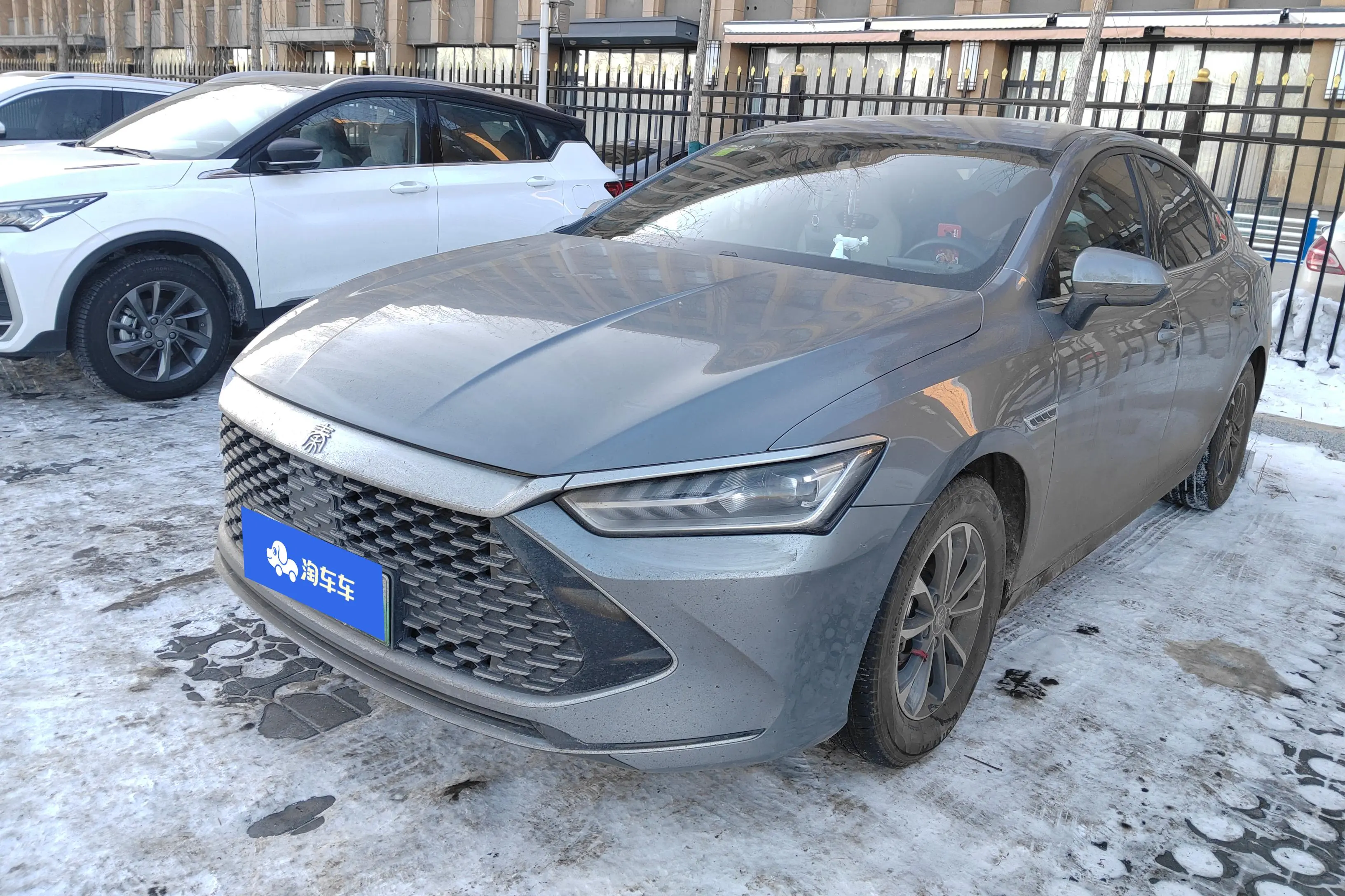 BYD Qin PLUS DM  из Китая