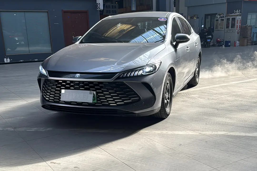 BYD Qin PLUS DM  из Китая