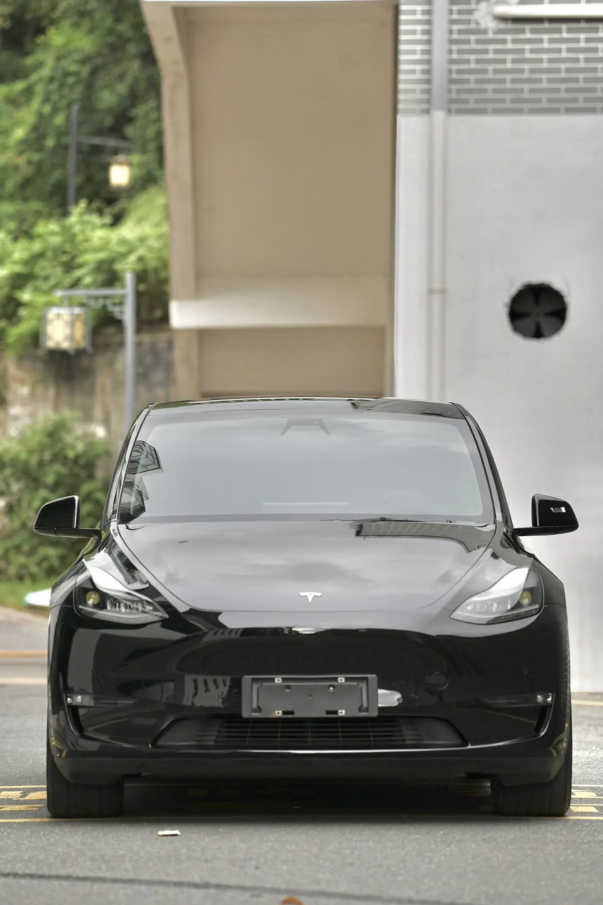 Tesla Model Y  из Китая