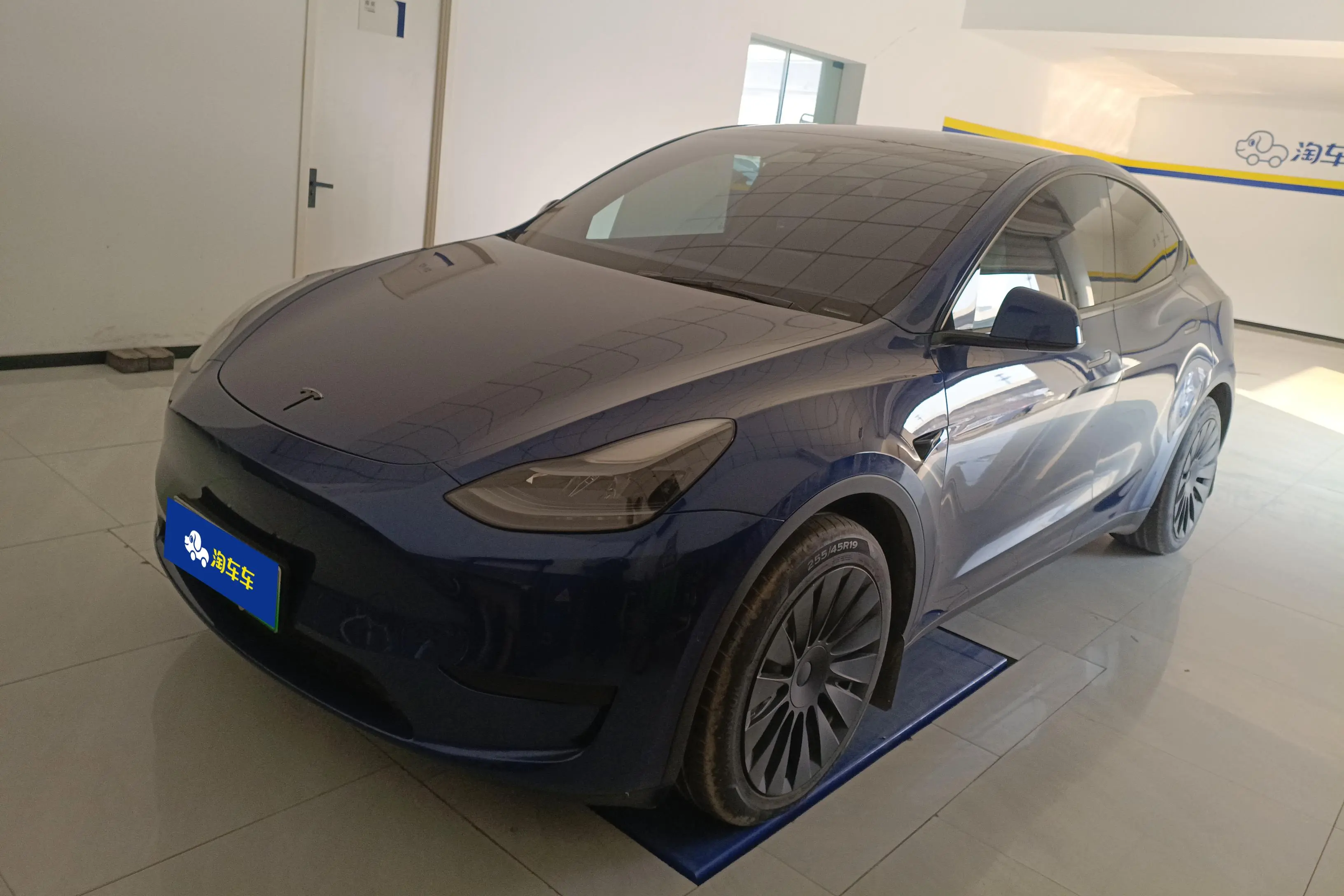 Tesla Model Y  из Китая