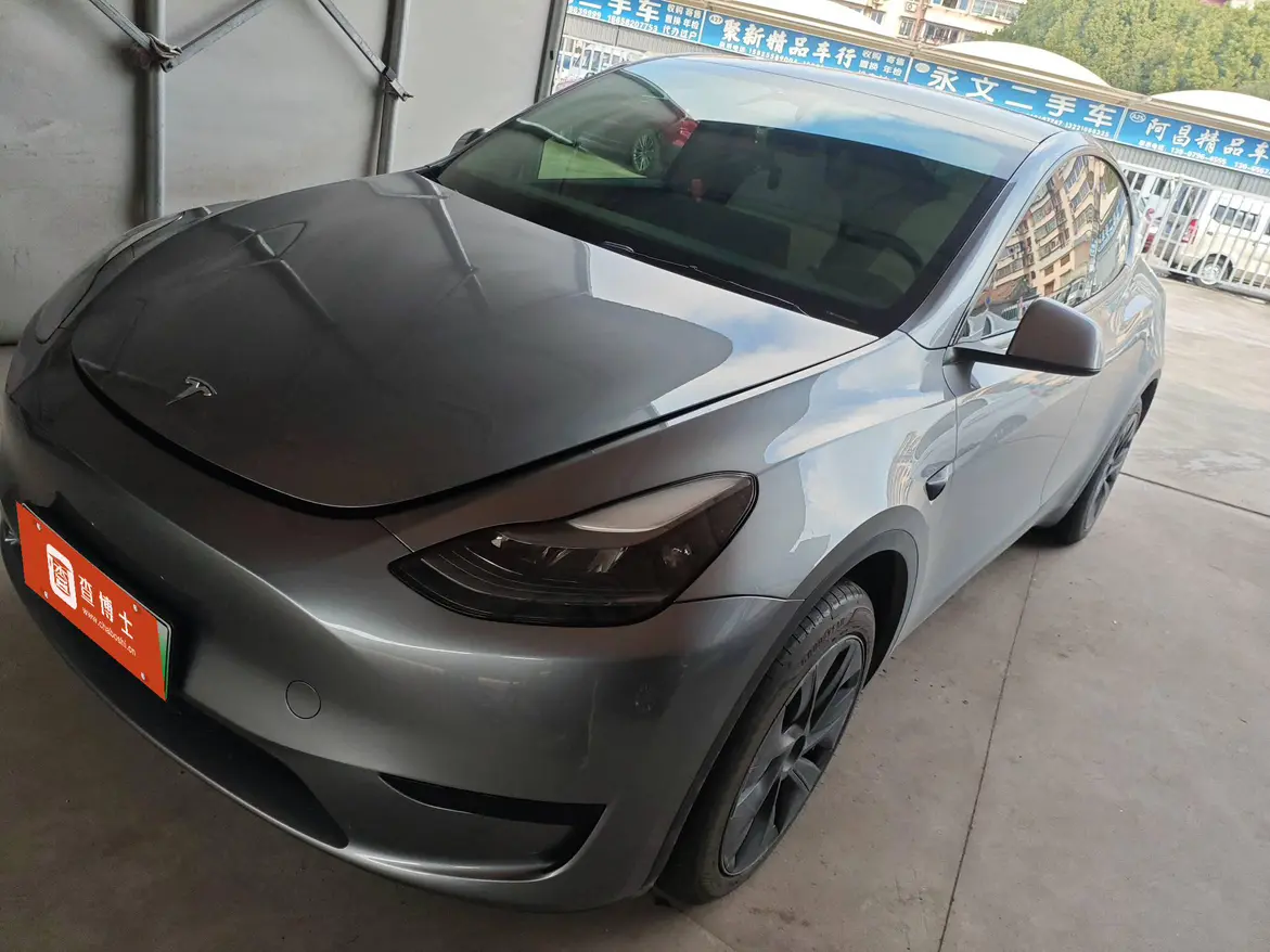Tesla Model Y  из Китая