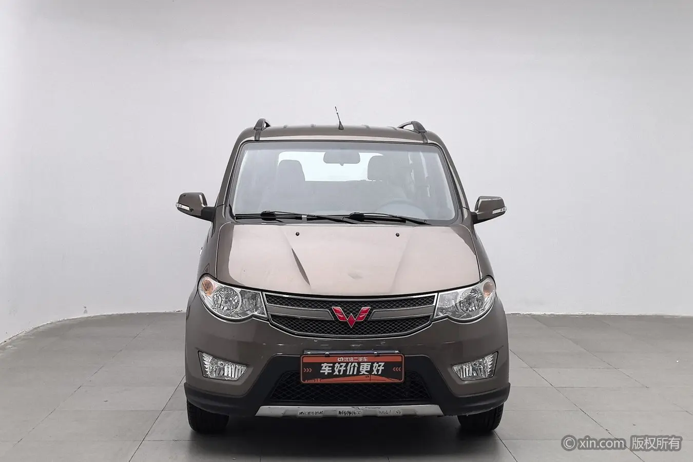 Wuling Hongguang  из Китая