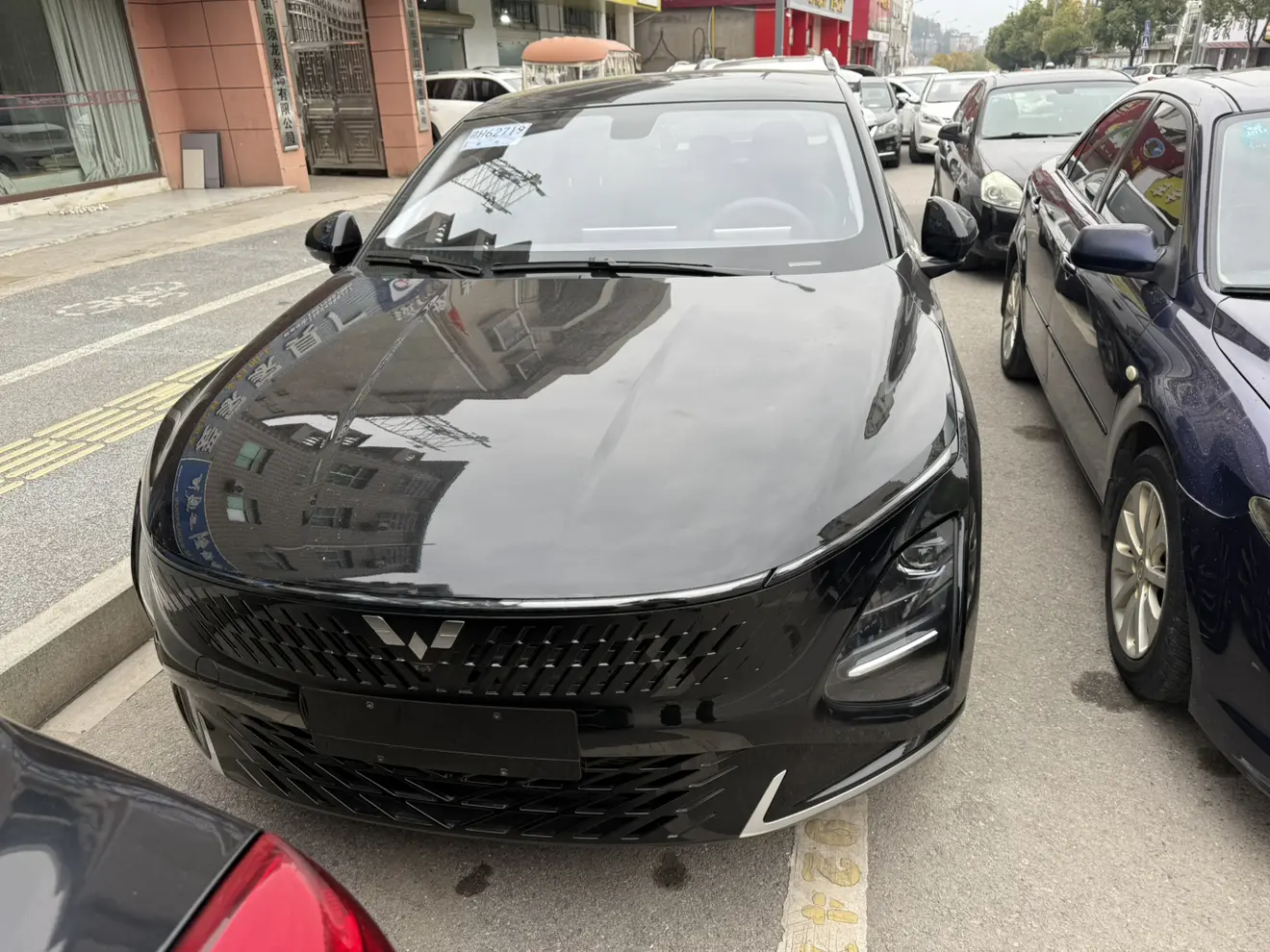 Wuling Starlight PHEV  из Китая