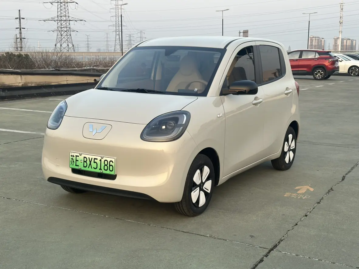 Wuling Hongguang MINIEV  из Китая