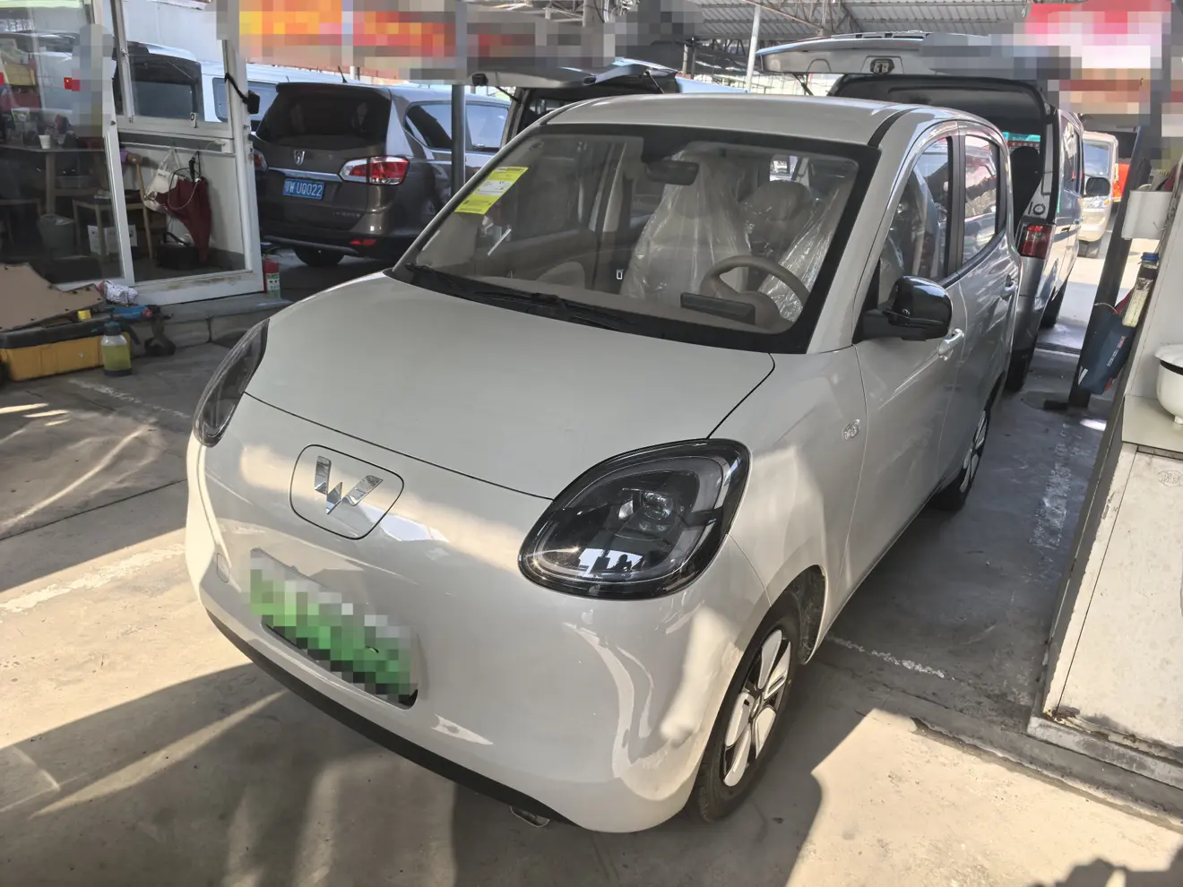 Wuling Hongguang MINIEV  из Китая