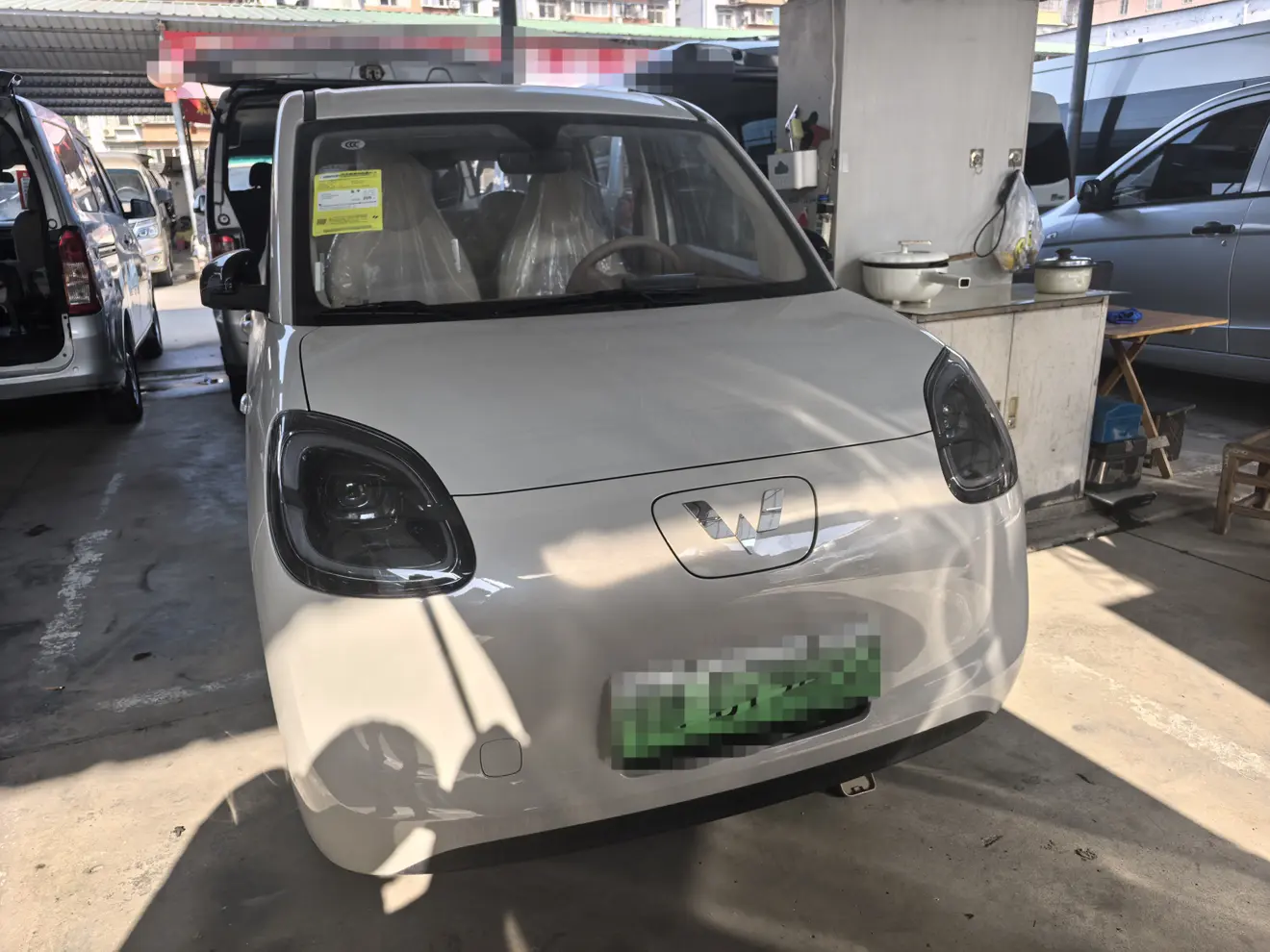 Wuling Hongguang MINIEV  из Китая