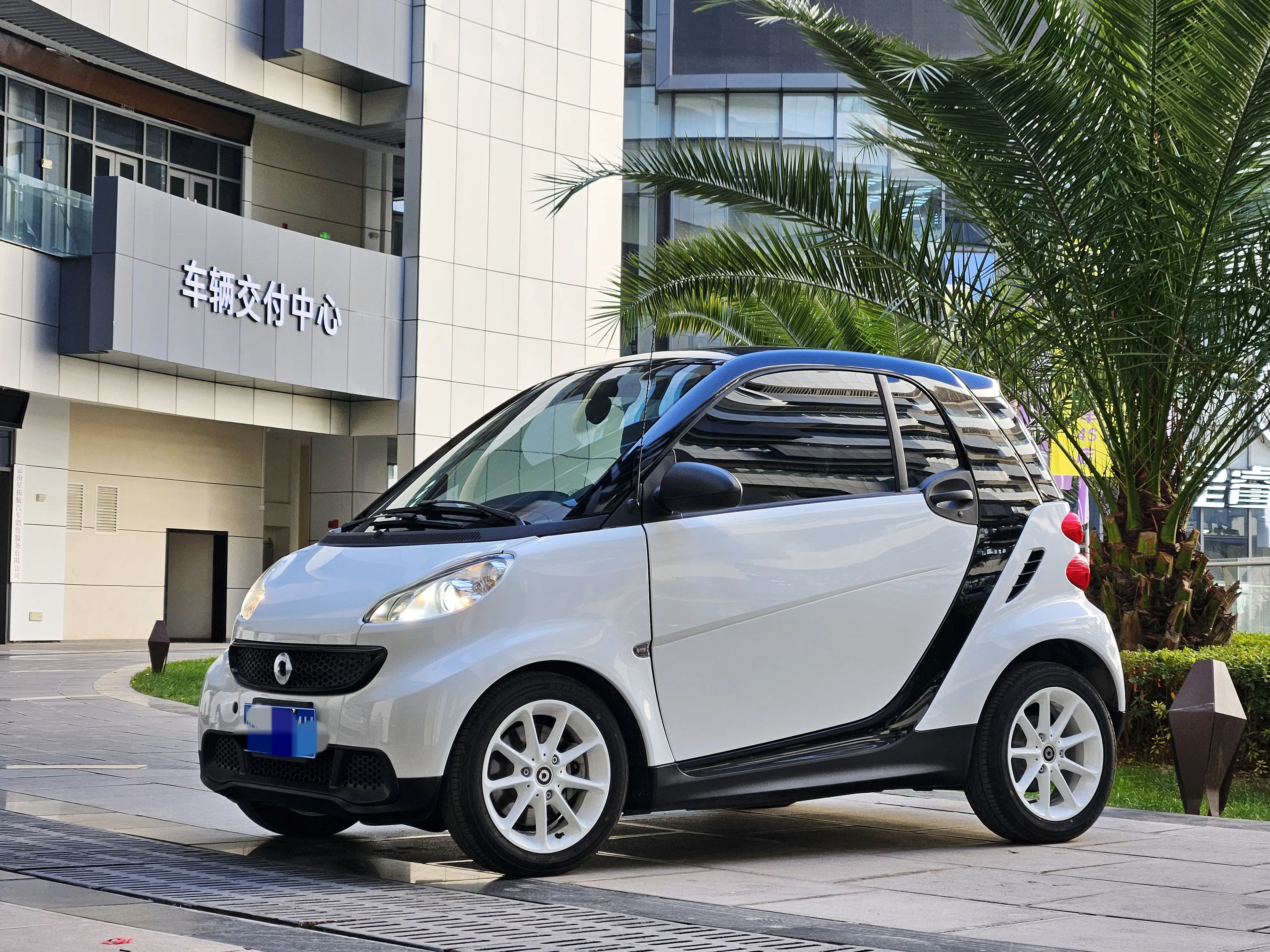 Smart fortwo  из Китая