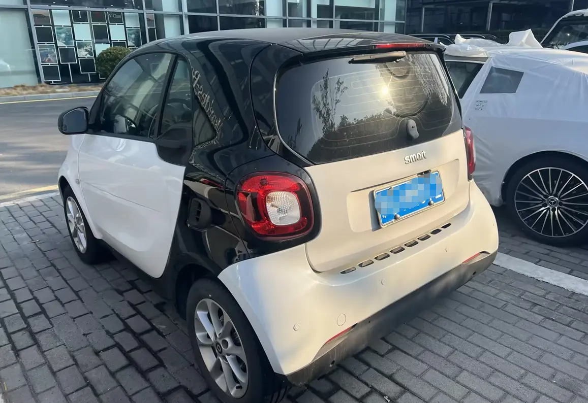 Smart fortwo  из Китая
