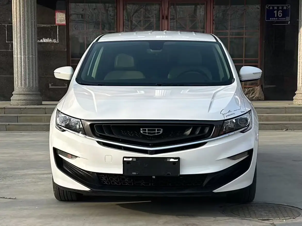 Geely Jiaji  из Китая