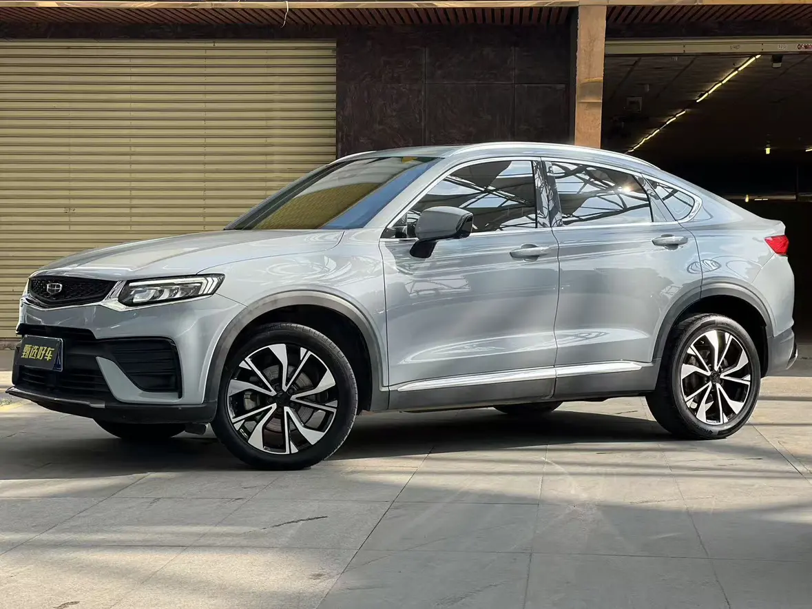 Geely Xingyue S  из Китая