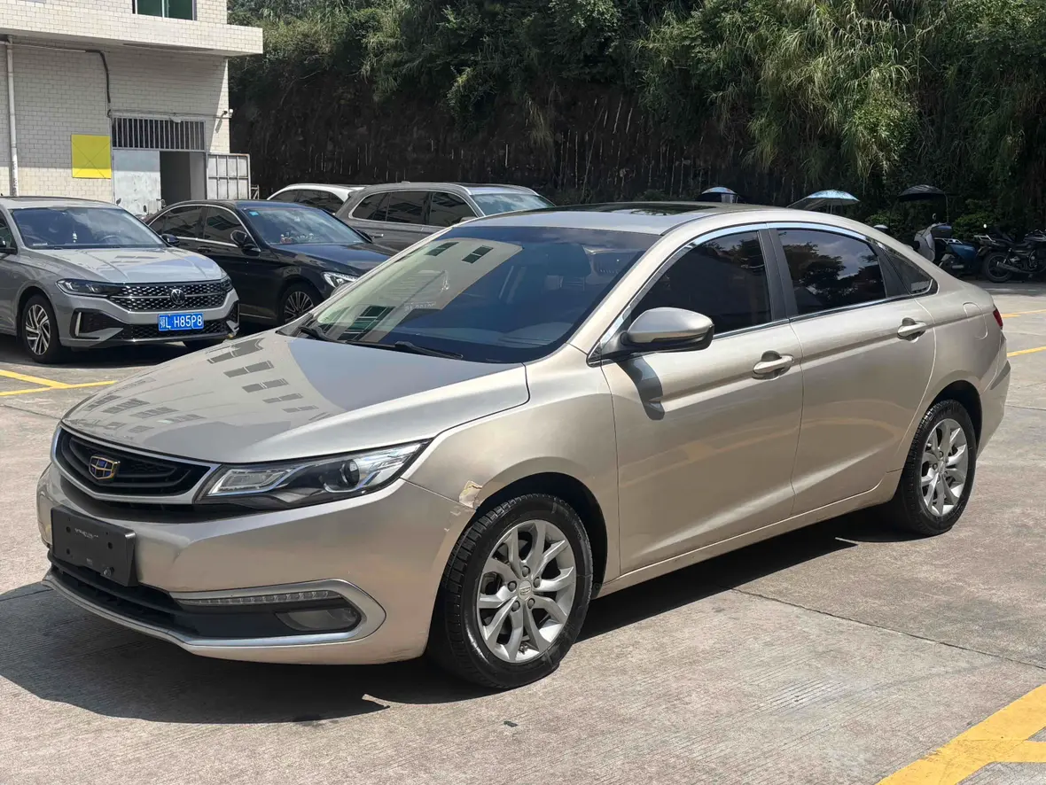 Geely Emgrand GL  из Китая