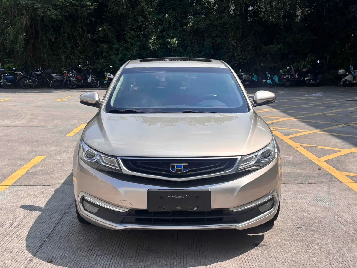 Geely Emgrand GL  из Китая