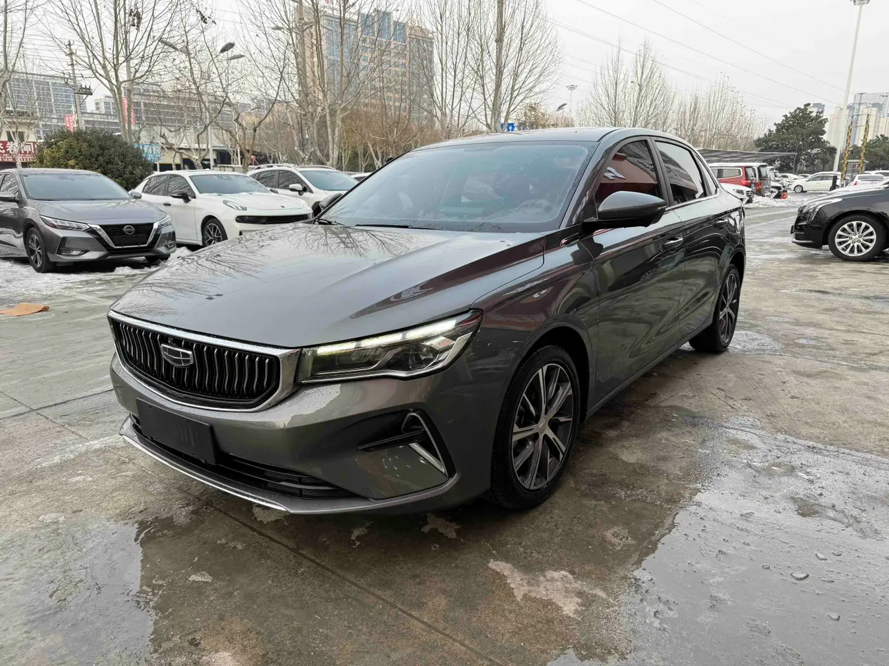 Geely Emgrand  из Китая