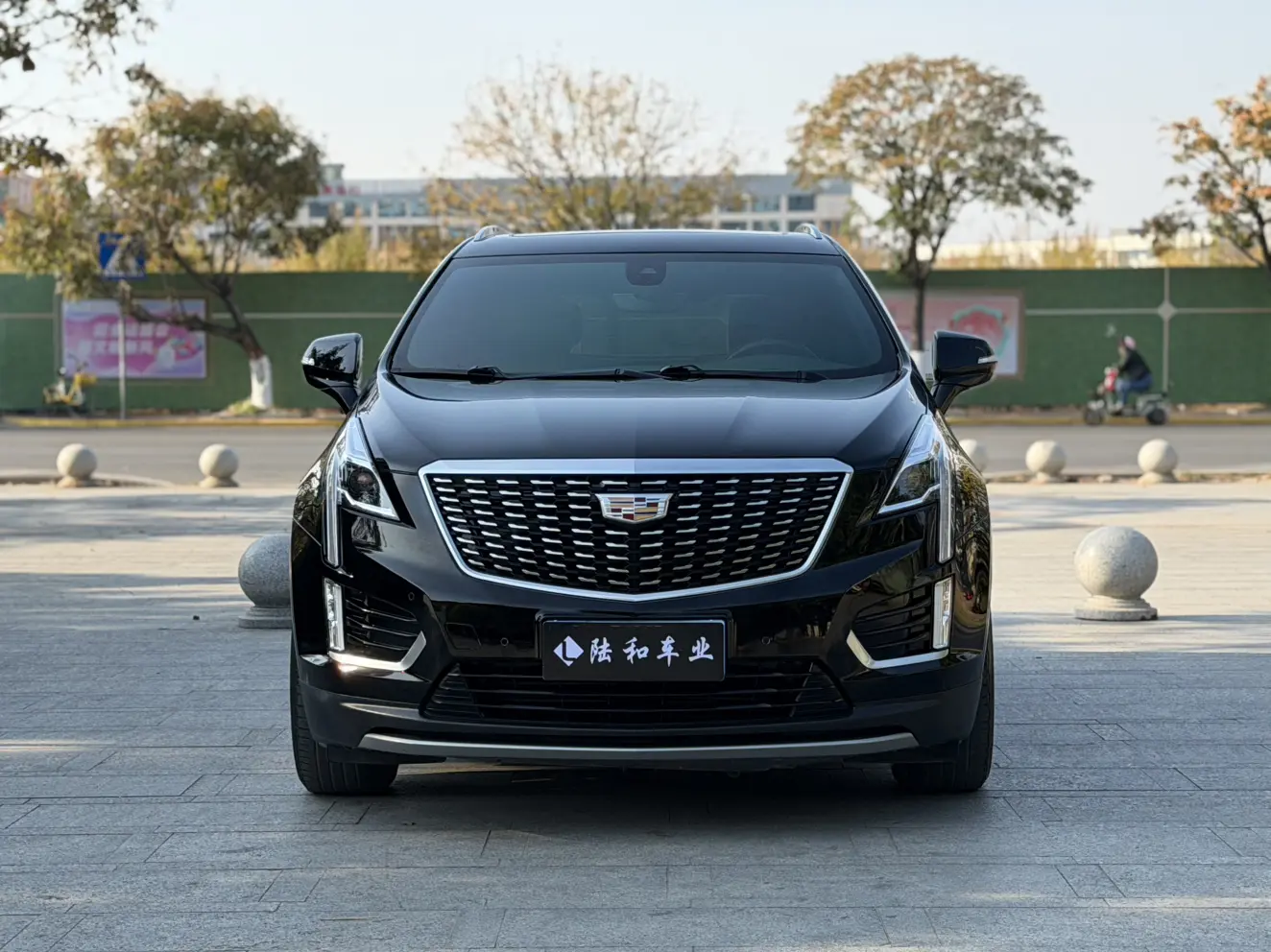 Cadillac XT5  из Китая