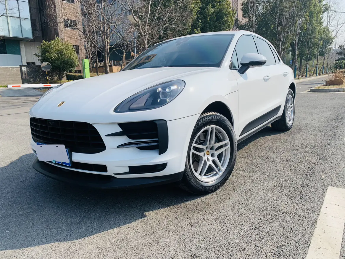 Porsche Macan  из Китая