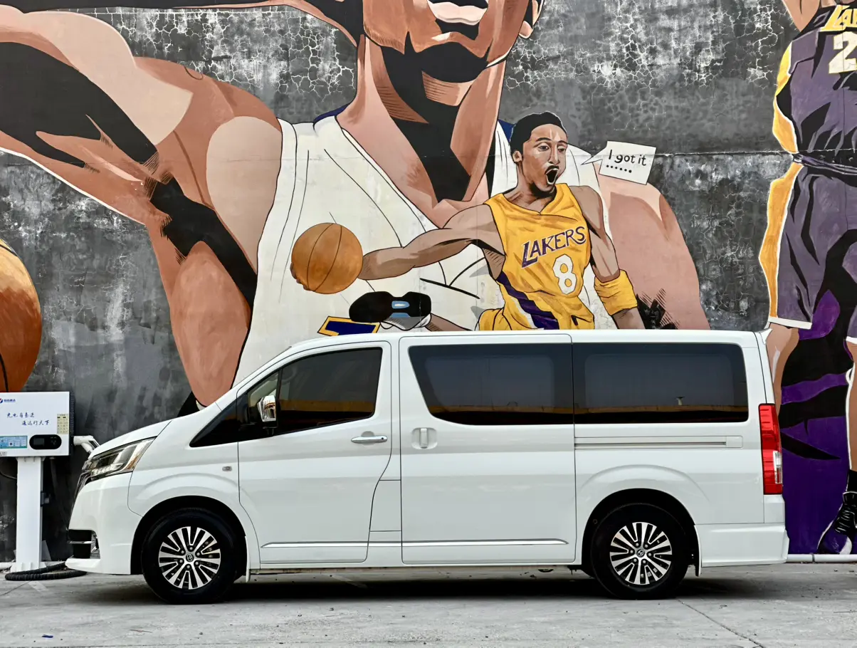 Toyota Granvia