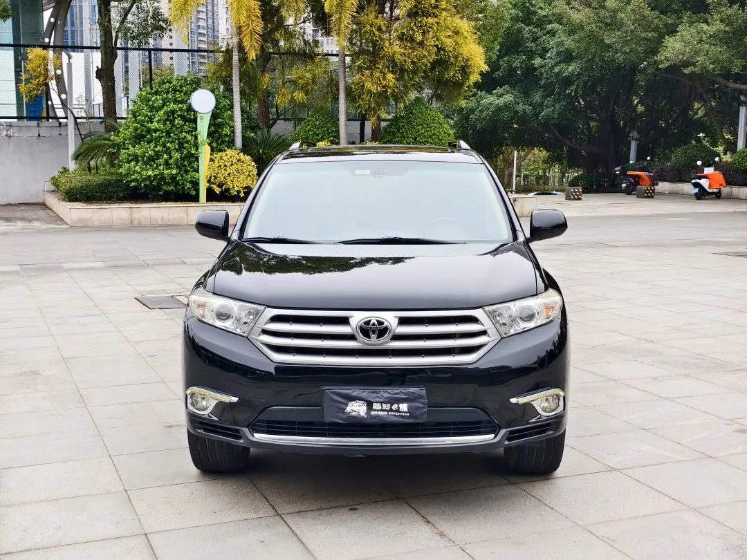 Toyota Highlander  из Китая