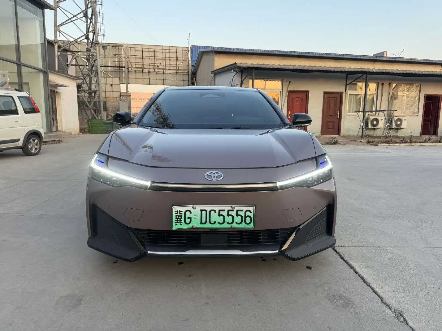 Toyota bZ3  из Китая