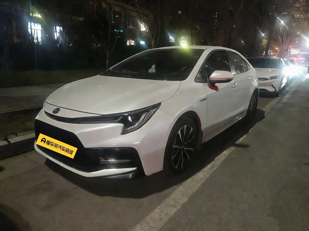 Toyota Levin (Lei Ling)  из Китая