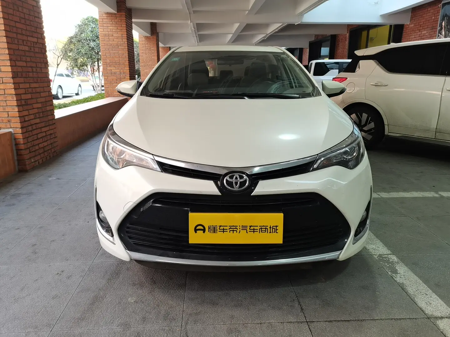 Toyota Levin (Lei Ling)  из Китая