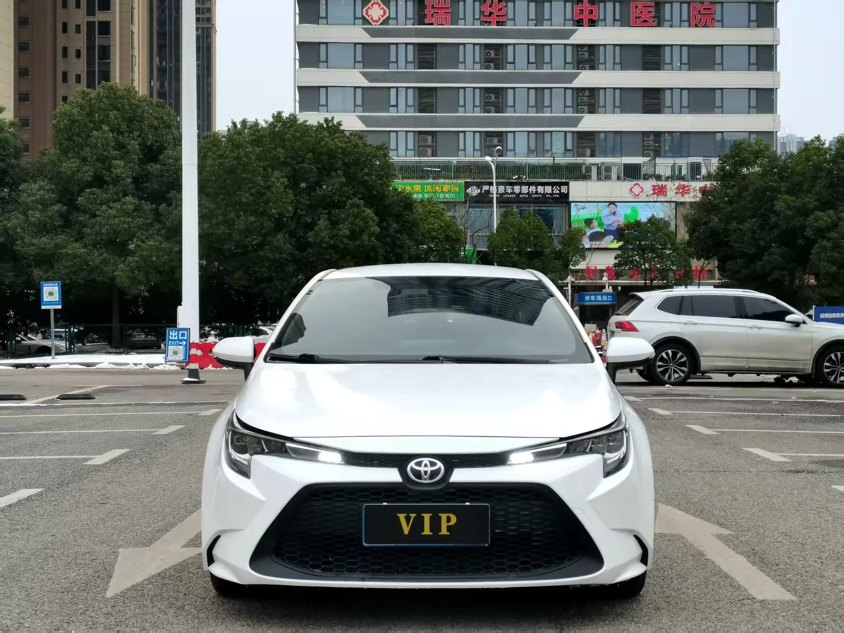 Toyota Levin (Lei Ling)  из Китая