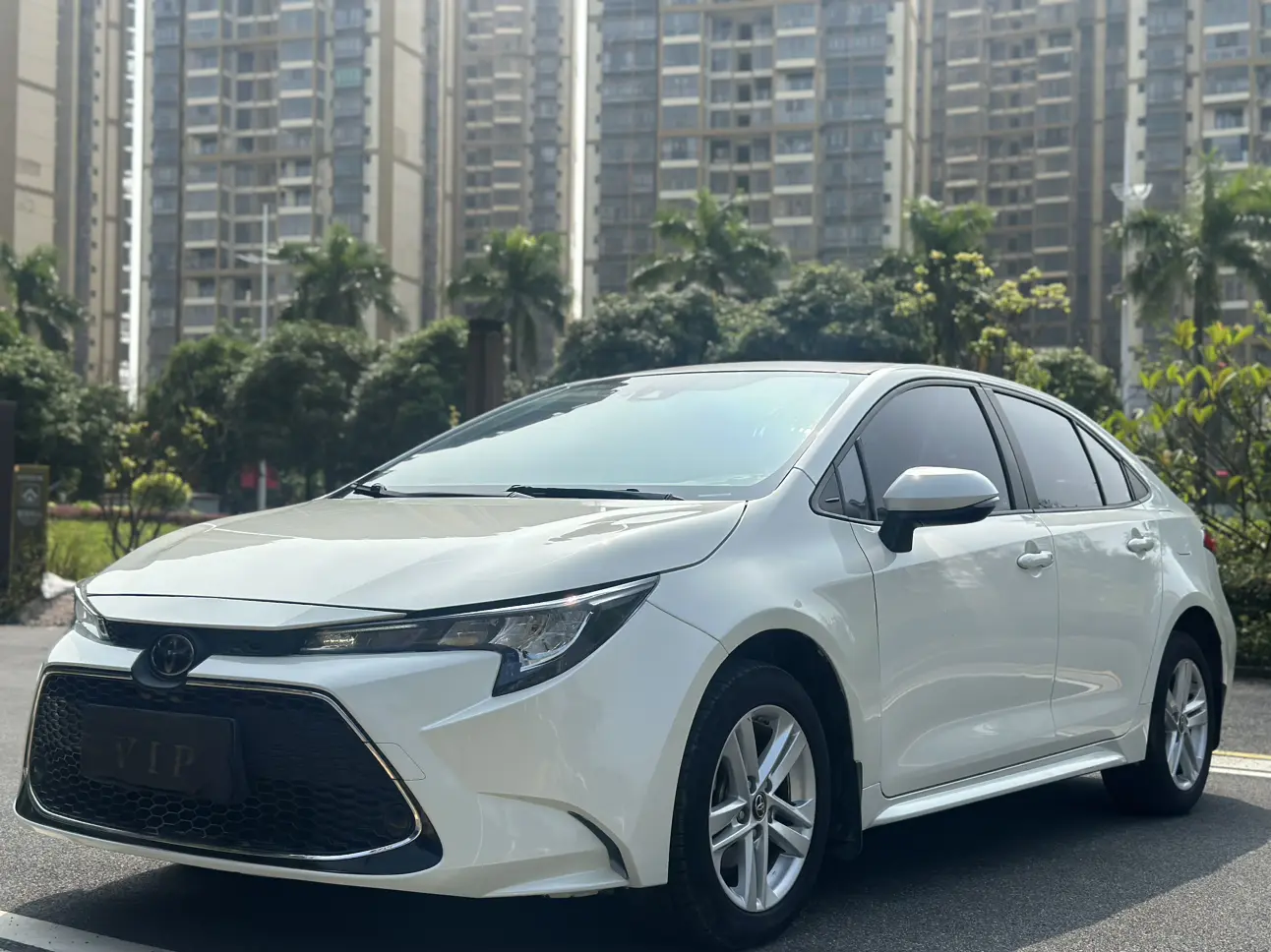 Toyota Levin (Lei Ling)  из Китая