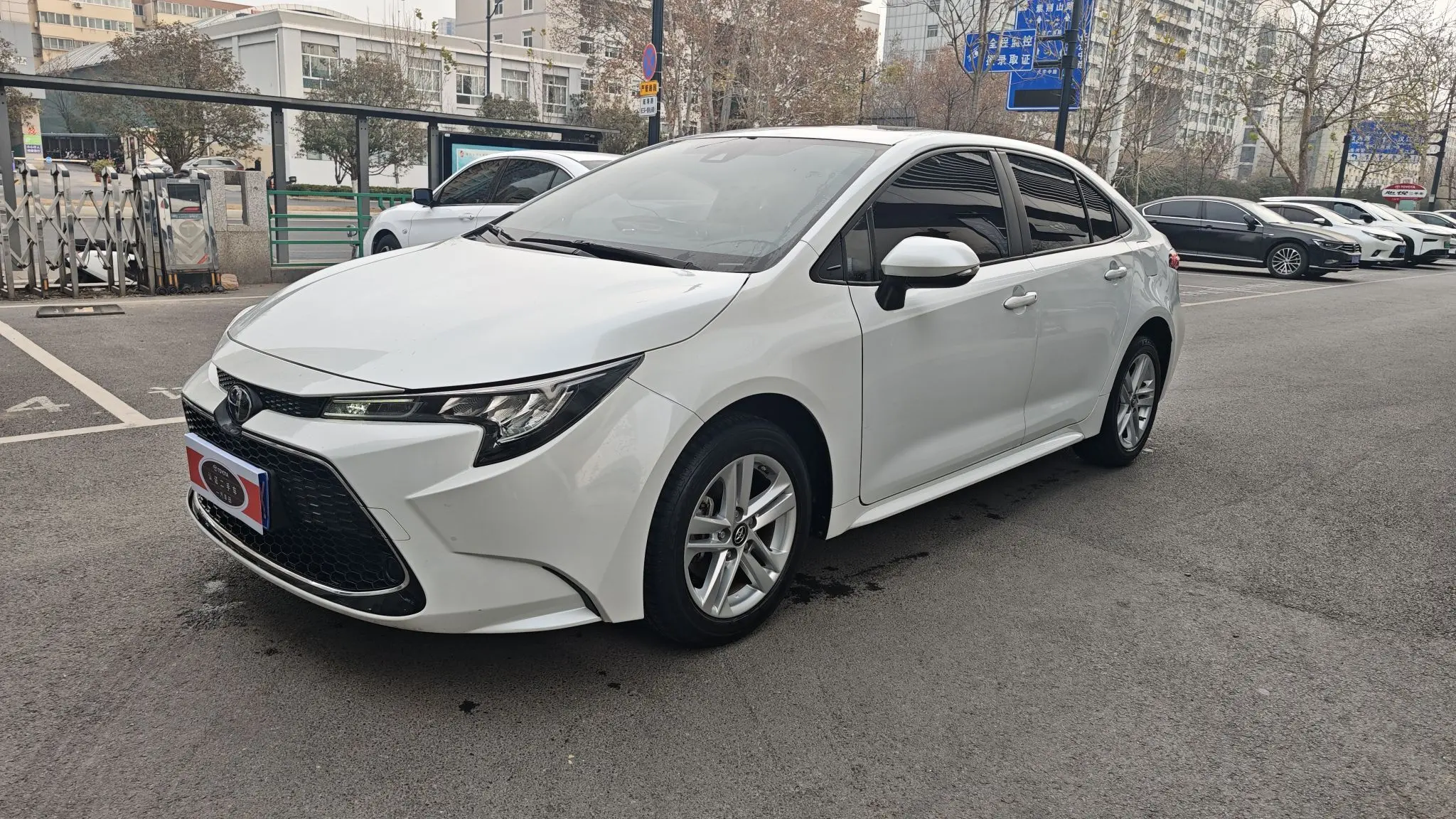 Toyota Levin (Lei Ling)  из Китая