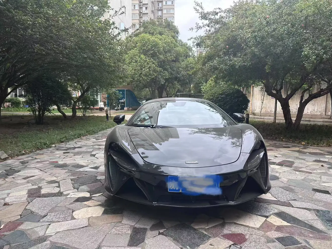 McLaren Artura  из Китая