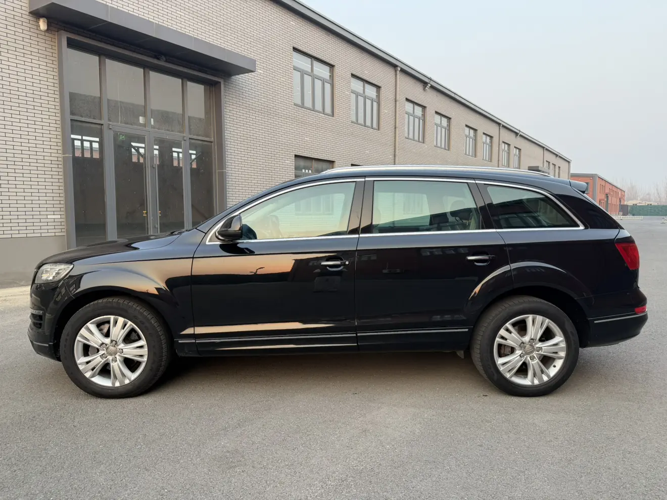 Audi Q7  из Китая