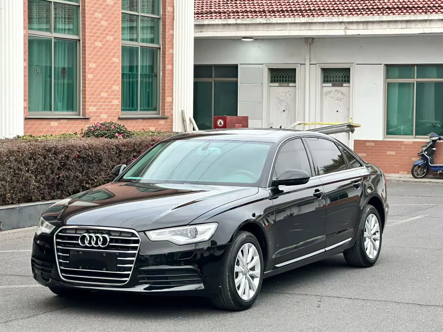 Audi A6L  из Китая