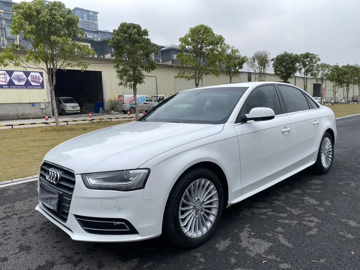 Audi A4L  из Китая