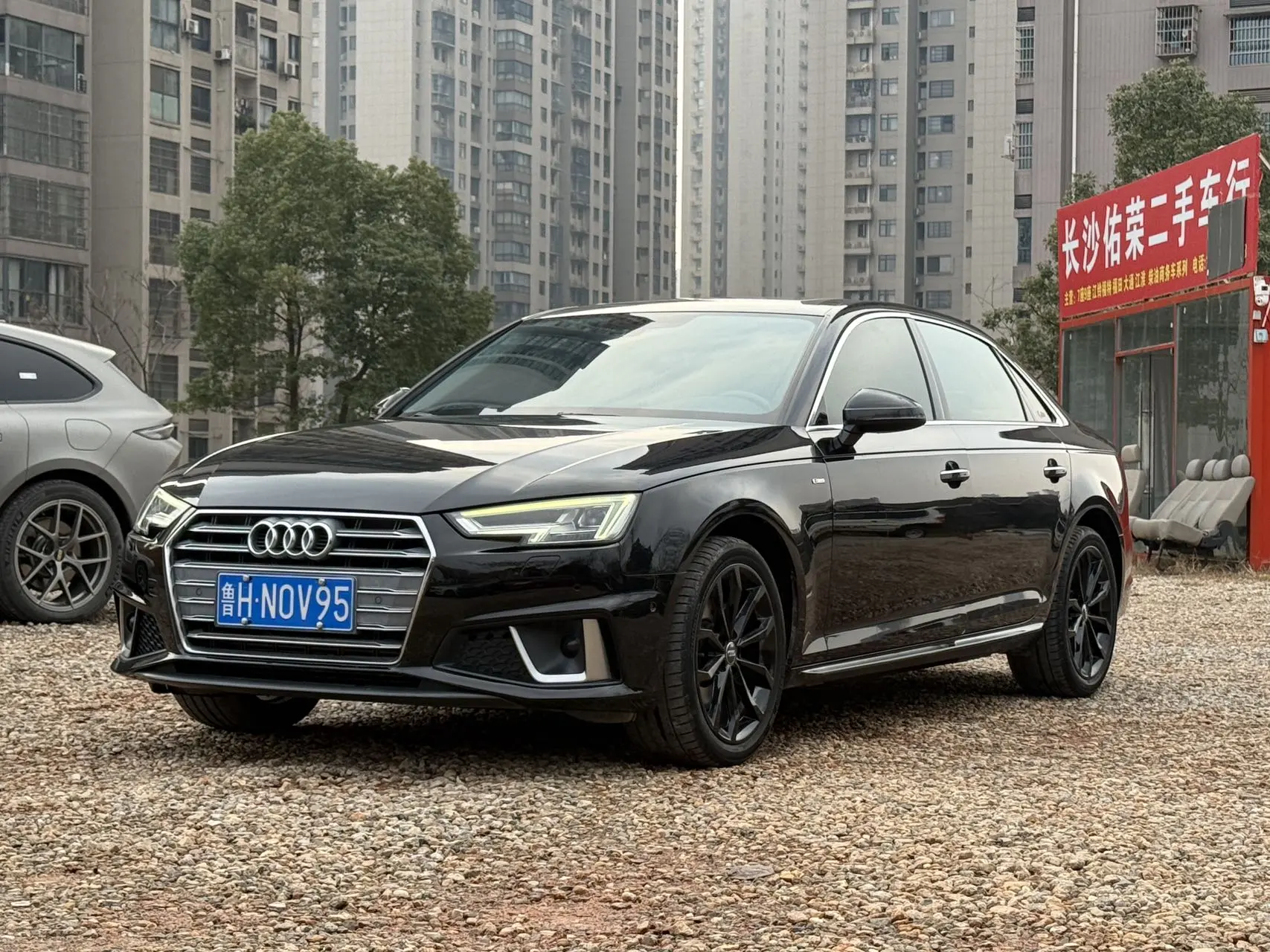 Audi A4L  из Китая